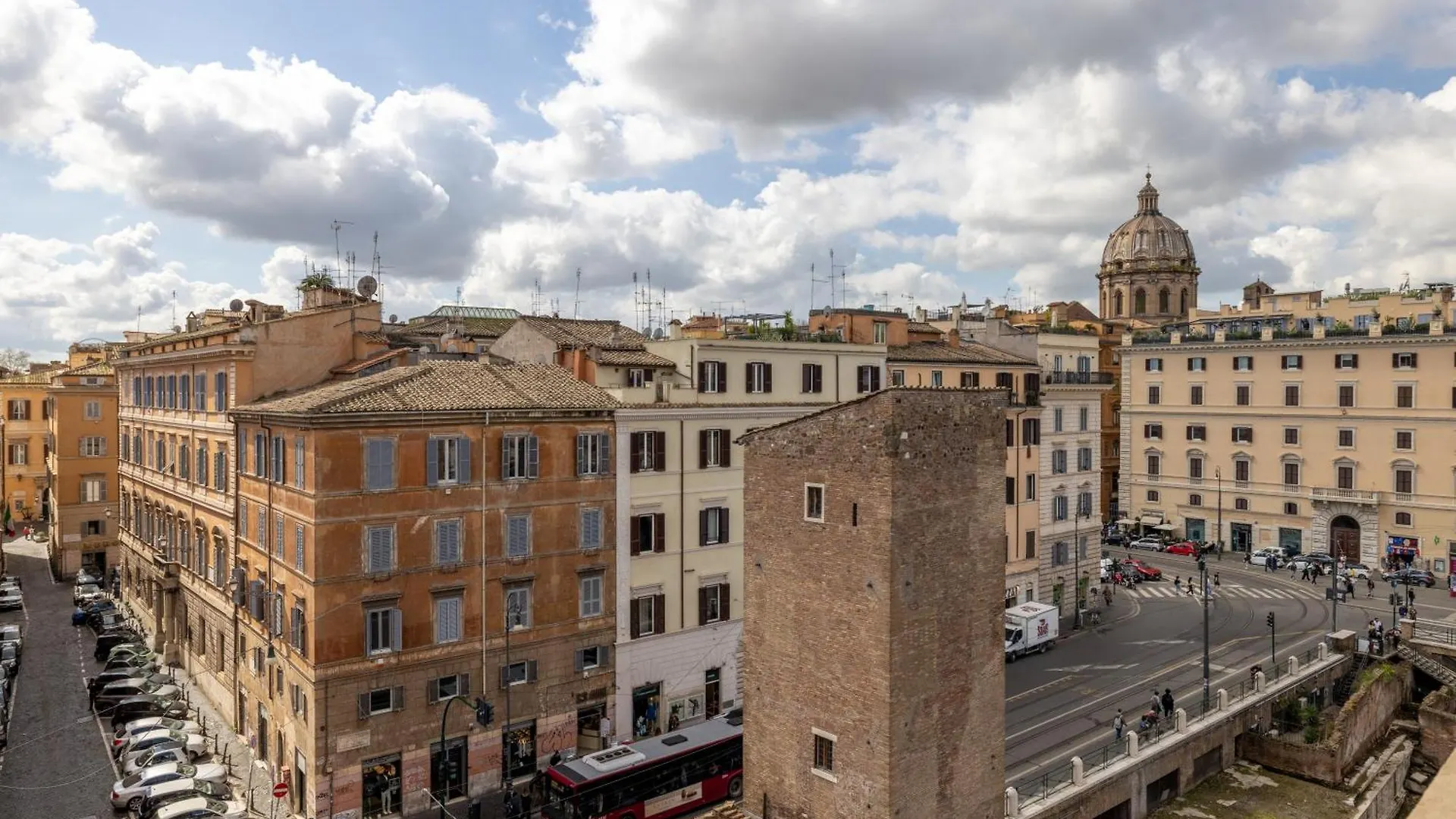 Superior Relais Fcollection Temple View Hotel Rome Guest house