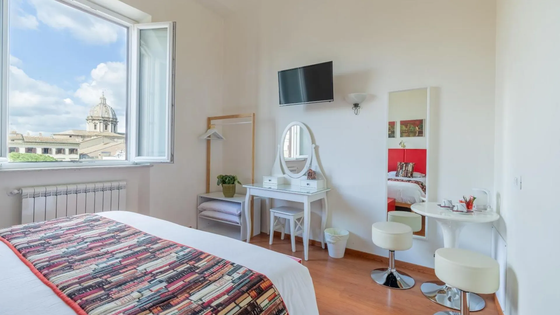 Superior Relais Fcollection Temple View Hotel Rome 2*,