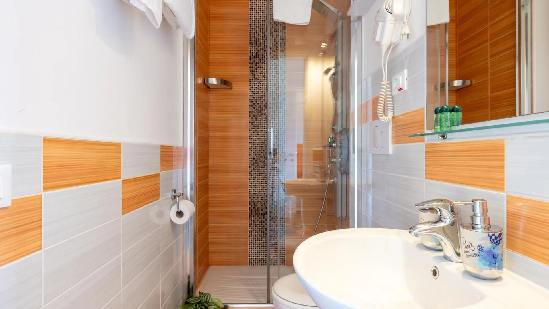 ** Guest house Superior Relais Fcollection Temple View Hotel Rome Italy